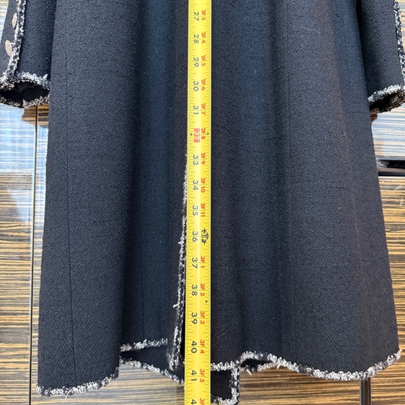 ❗️SOLD❗️LOT 1688❗️FINAL PRICE❗️BRAND NEW ICONIC CHANEL 2005 coat - Picture 12 of 17